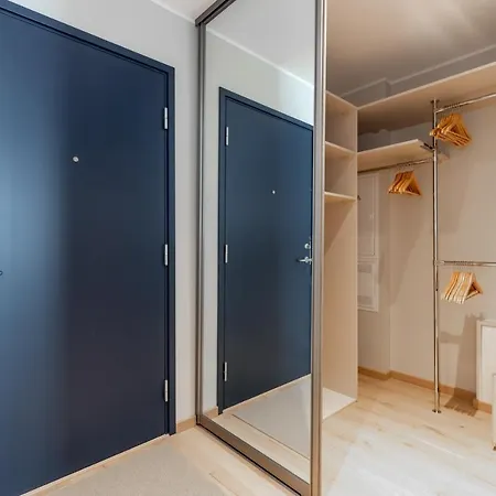 Laulupargi Lux * Reval